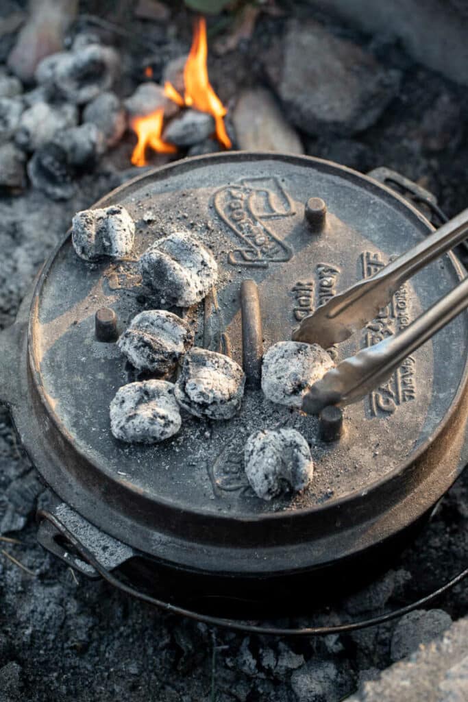 Conversion Chart for Dutch Oven Cooking Times and Temperatures – Scout Life  magazine