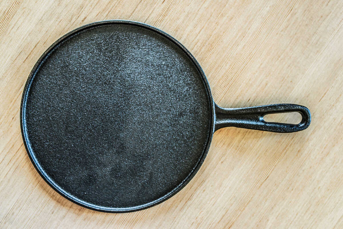 How To ReSeason A Cast Iron Pan